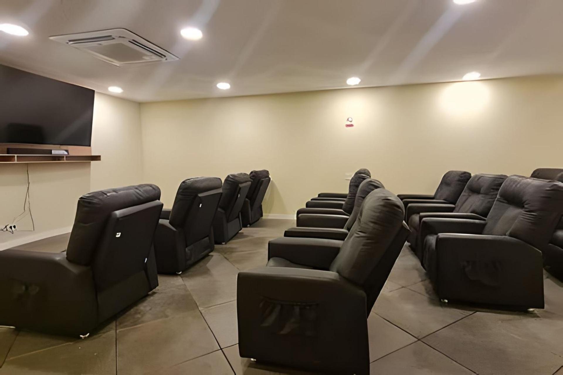 Apartamentos De 2 Quartos Com Piscina Na Praia Dos Anjos アハイアウ・ド・カボ エクステリア 写真