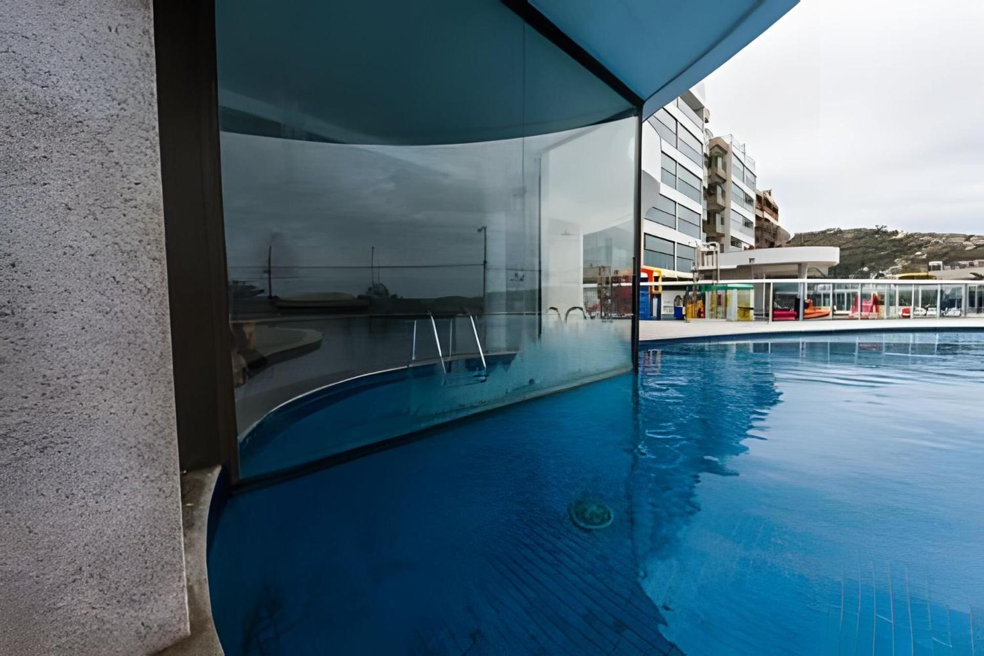 Apartamentos De 2 Quartos Com Piscina Na Praia Dos Anjos アハイアウ・ド・カボ エクステリア 写真
