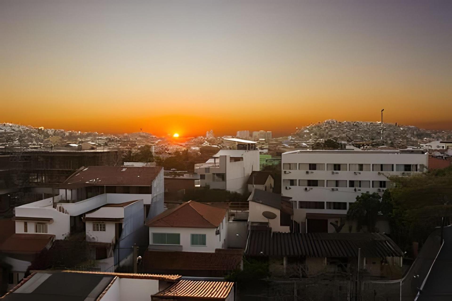 Apartamentos De 2 Quartos Com Piscina Na Praia Dos Anjos アハイアウ・ド・カボ エクステリア 写真