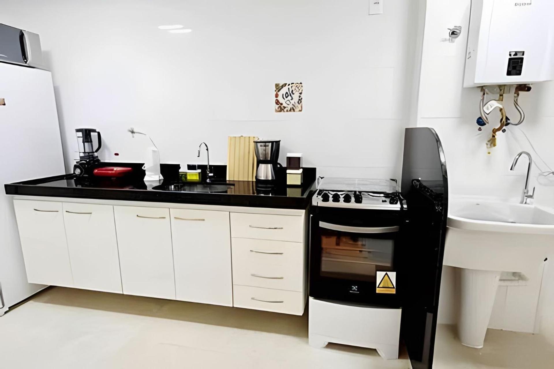 Apartamentos De 2 Quartos Com Piscina Na Praia Dos Anjos アハイアウ・ド・カボ エクステリア 写真